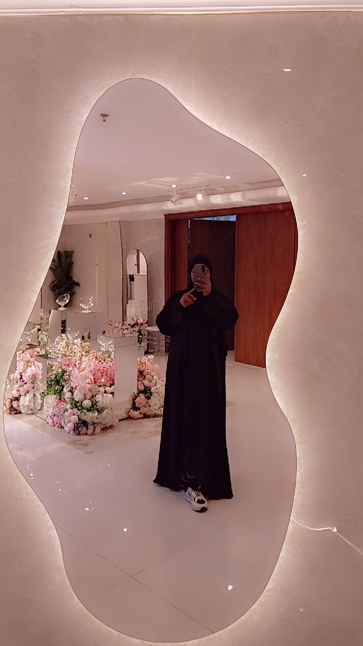 عواطف الجهني 