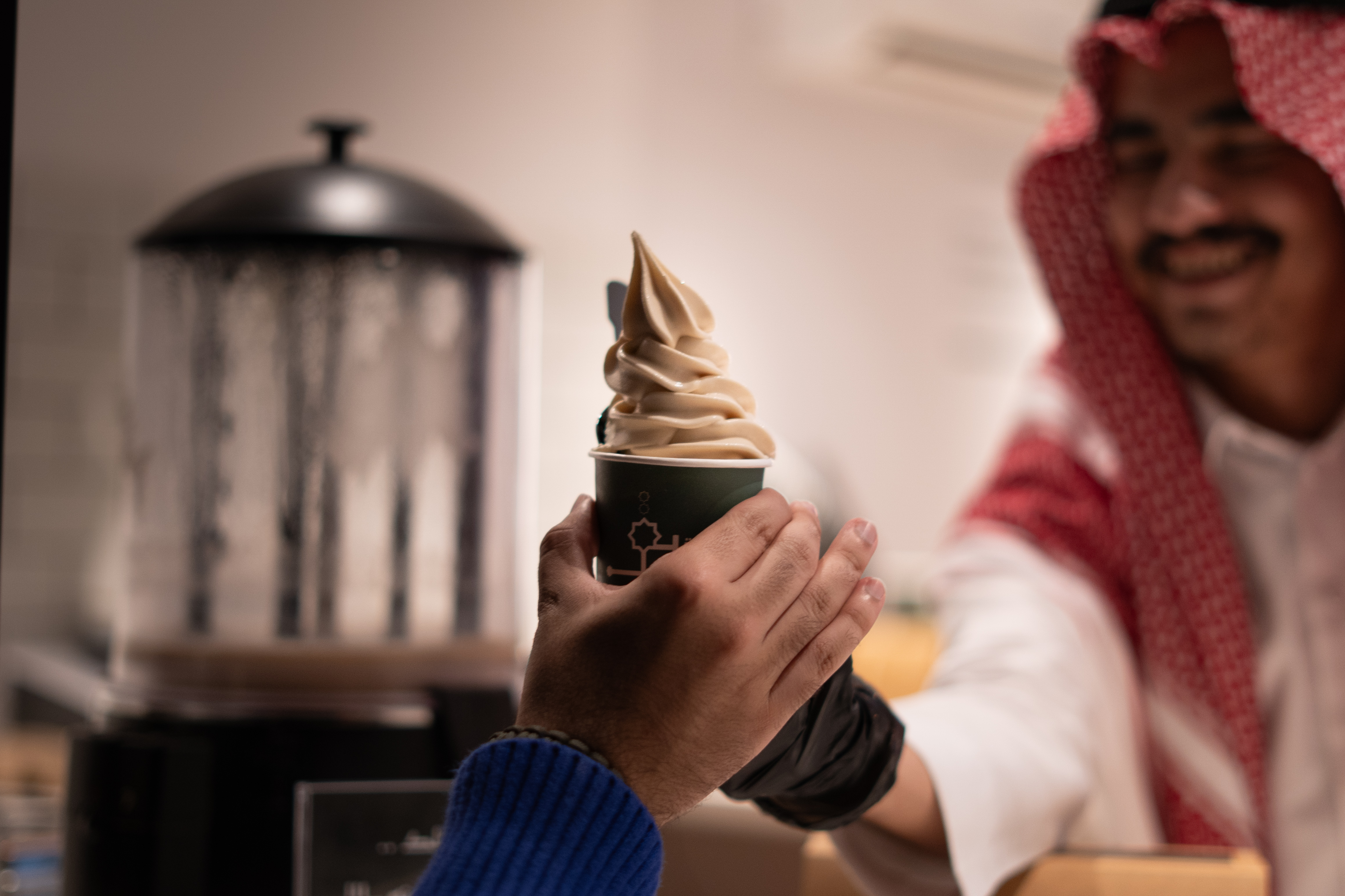 صور اعلانية لتوضيح بيئة العمل