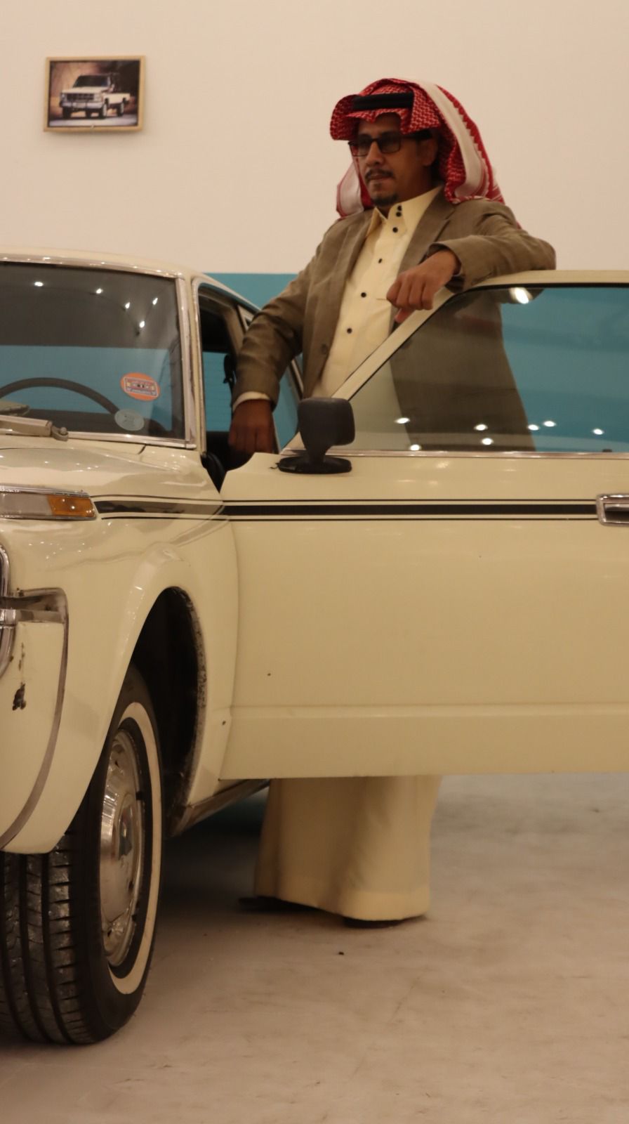 تصويري لحدث جيل الطيبين "سائق سيارة كلاسيكية"